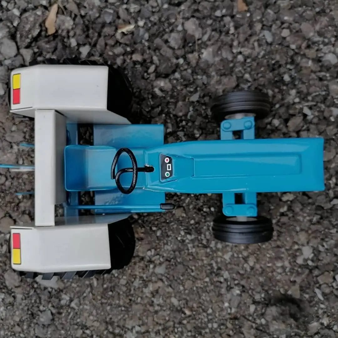 1 16 Scale Ford 6600 2